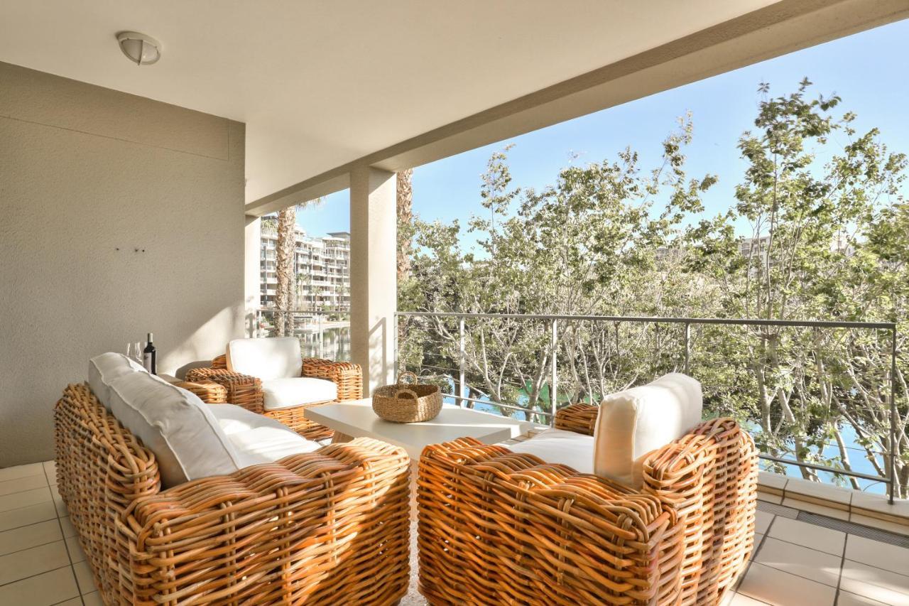 Elegant V&A Waterfront Canal Apartment Cape Town Luaran gambar